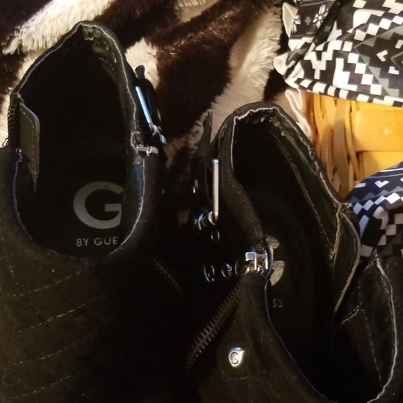 GUESS BOOTIES - Picture 4 of 5